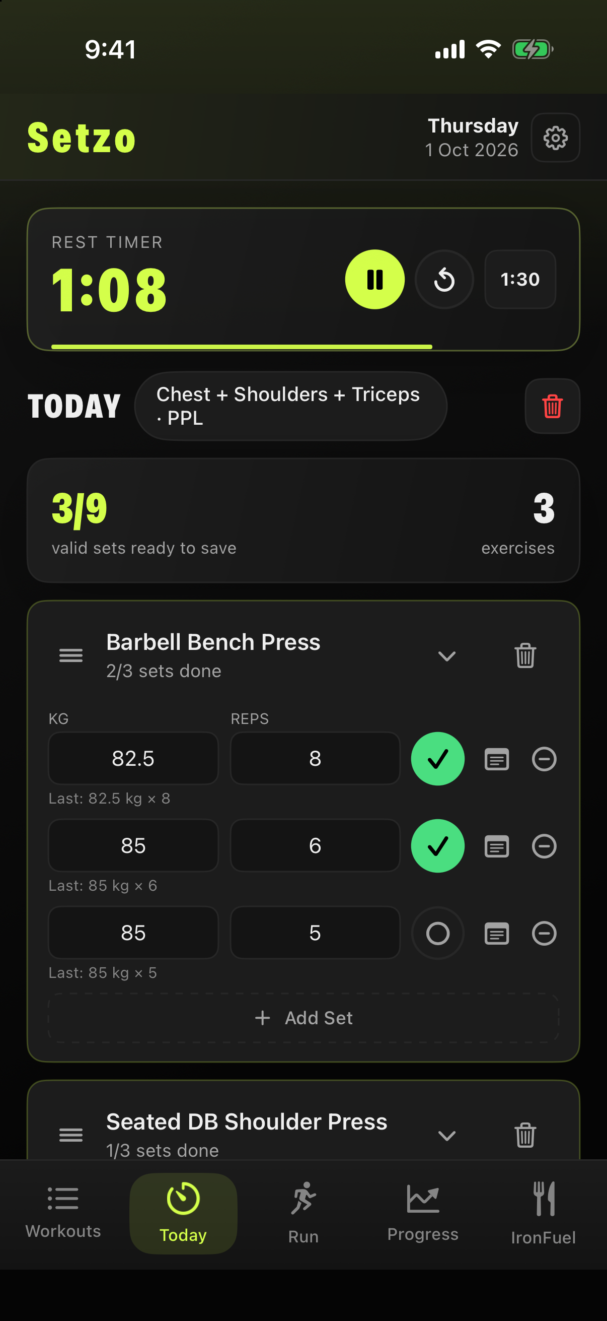 Setzo workout logger with weights, reps and a rest timer